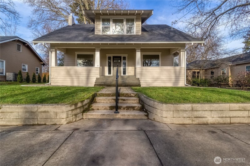 1037 E Alder Street