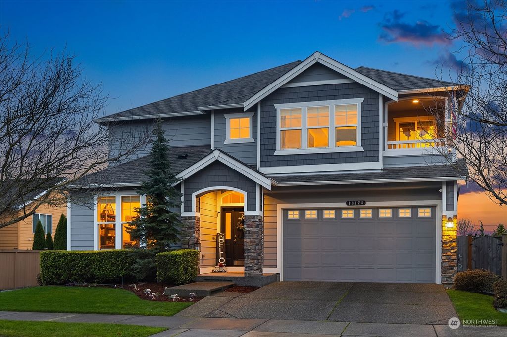 Photo of 18128 31st Avenue SE, Bothell, WA 98012 (MLS # 2318953)