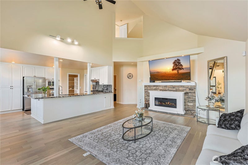 1603 126th Avenue E