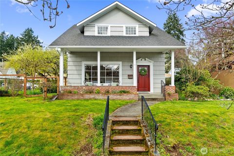 Photo of 1617 Water Street SW, Olympia, WA 98501 (MLS # 2500128)