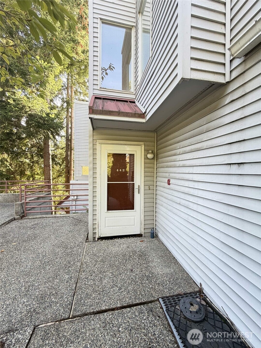 442 4th Avenue 442