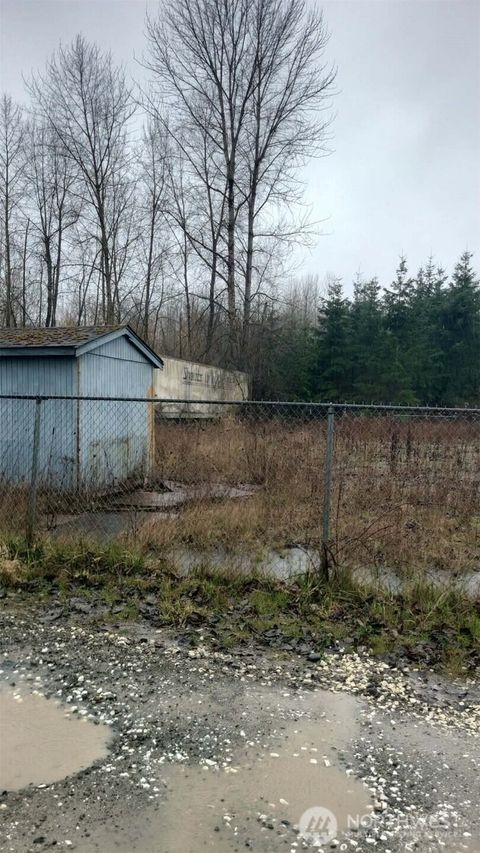 10612 9th Ave Ct E Tacoma WA 98445