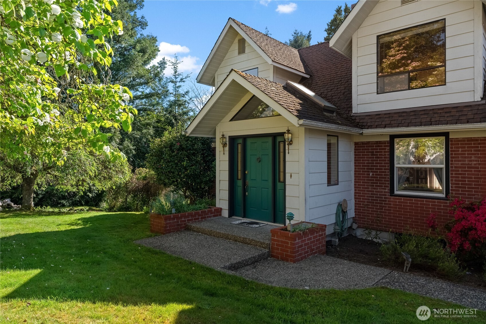 1706 S Sunset Drive