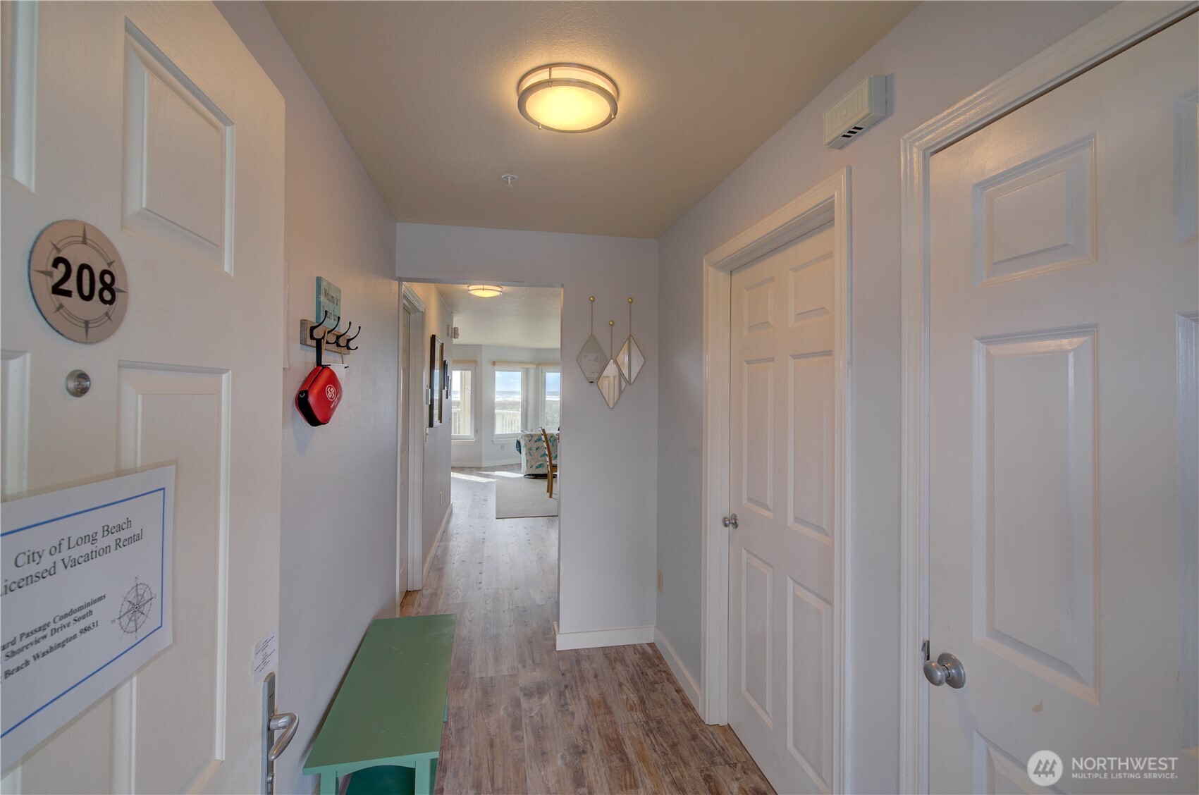 501 Shoreview Dr S 208