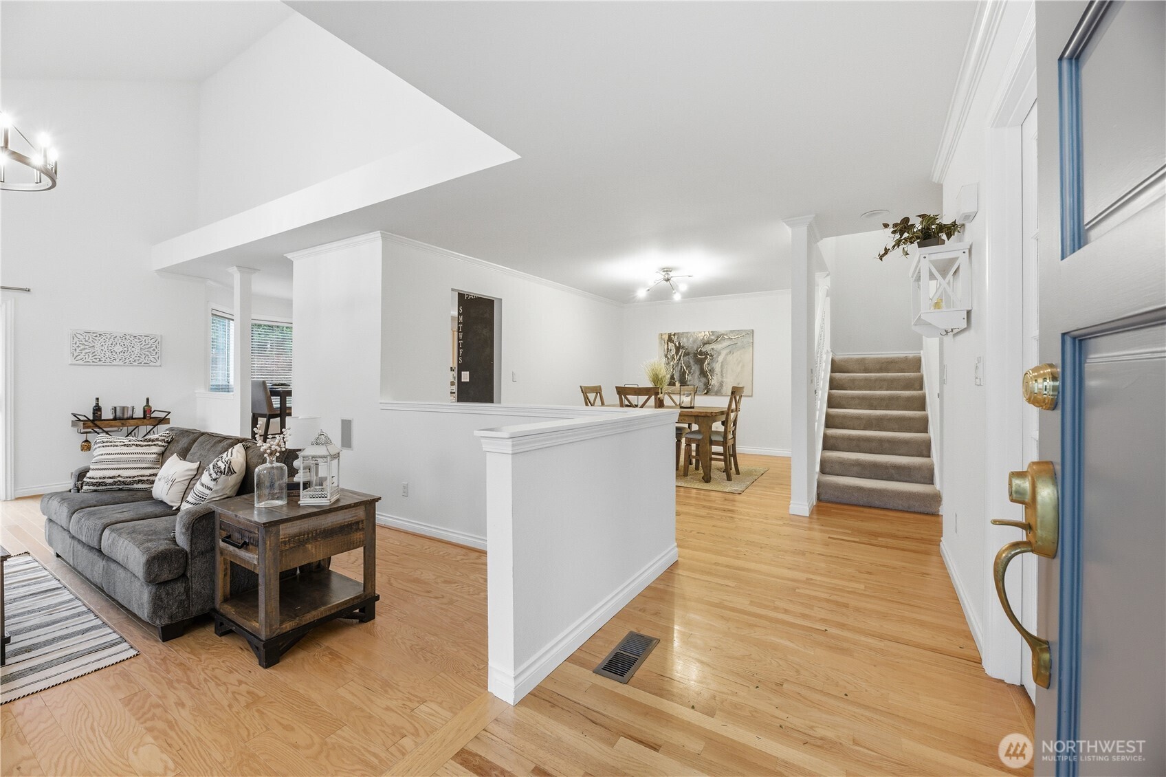 2000 Village Green Drive 16