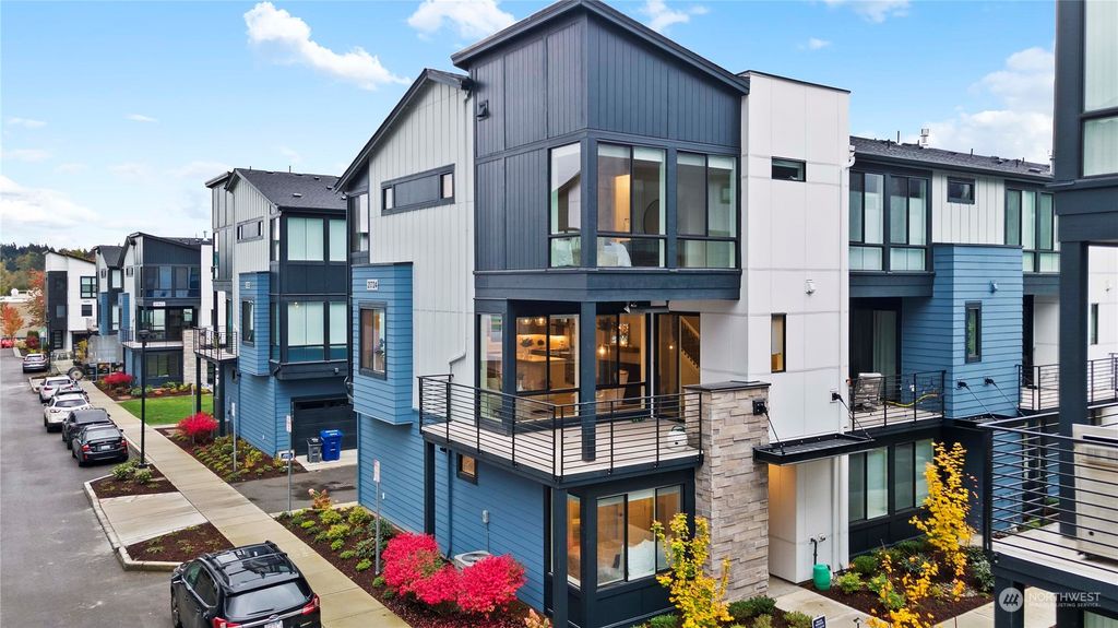 Photo of 21724 25th Avenue SE #A, Bothell, WA 98021 (MLS # 2042736)