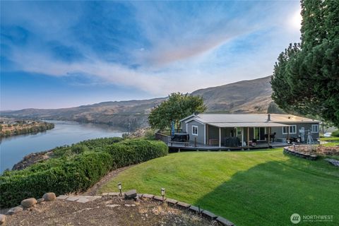 Photo of 384 SR 173, Brewster, WA 98812 (MLS # 2436084)