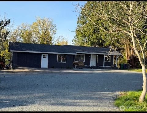 Photo of 7662 S 134th Street, Seattle, WA 98178 (MLS # 2402510)