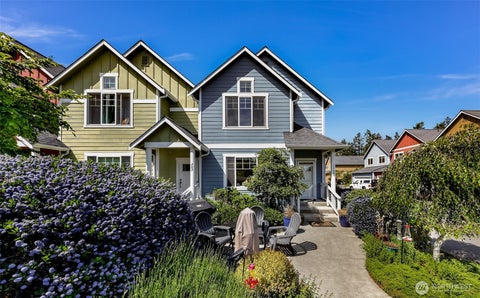Photo of 200 NW 1st Street, Coupeville, WA 98239 (MLS # 2534226)