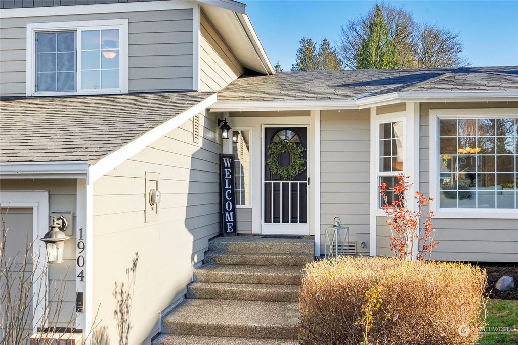 Photo of 1904 113th Drive NE, Lake Stevens, WA 98258 (MLS # 2055968)