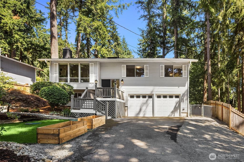 Photo of 1026 212th Avenue NE, Sammamish, WA 98074 (MLS # 2414494)