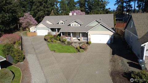 Photo of 16719 14th Avenue Ct S, Spanaway, WA 98387 (MLS # 2506116)