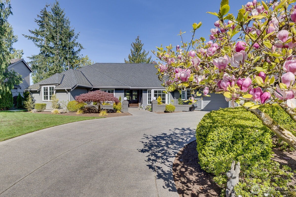 20230 NE 38th Court