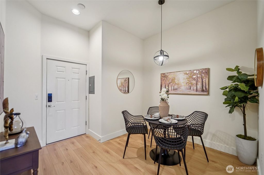 Photo of 231 Belmont Avenue E #106, Seattle, WA 98102 (MLS # 2455081)
