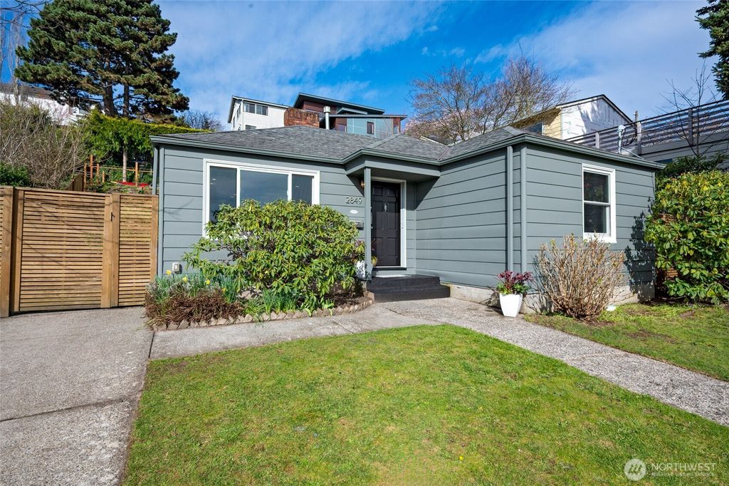 Photo of 2849 36th Avenue W, Seattle, WA 98199 (MLS # 2496612)