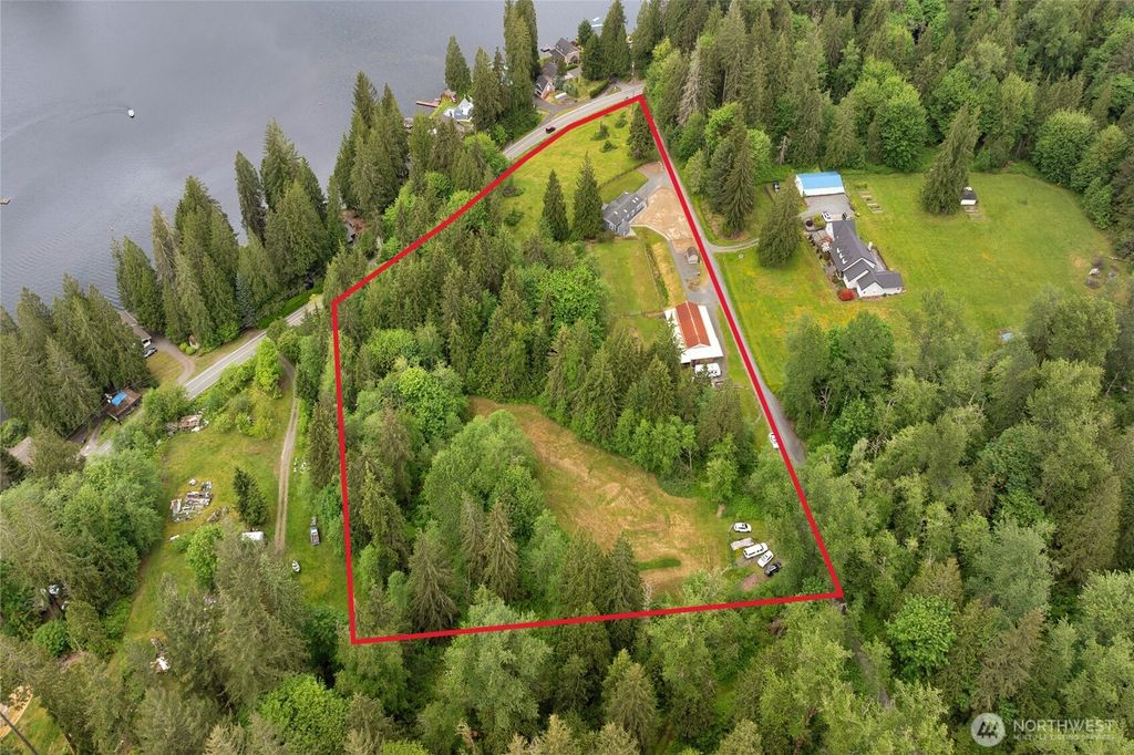 Photo of 2504 233rd Avenue SE, Snohomish, WA 98290 (MLS # 2381673)