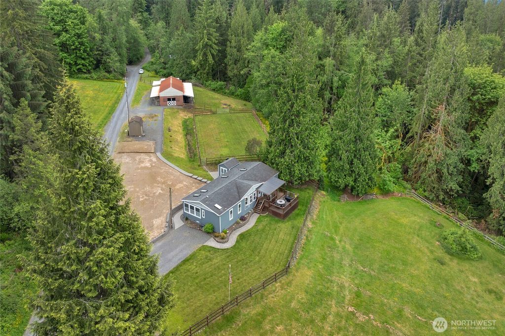 Photo of 2504 233rd Avenue SE, Snohomish, WA 98290 (MLS # 2381673)