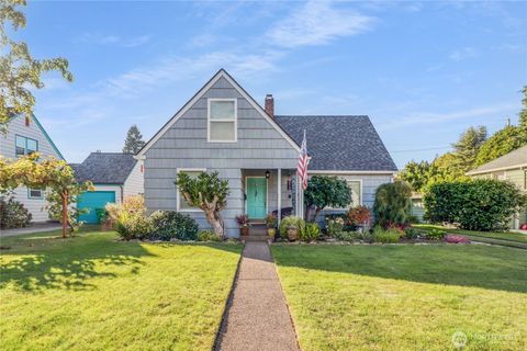 Photo of 3225 Maringo Road SE, Olympia, WA 98501 (MLS # 2447612)