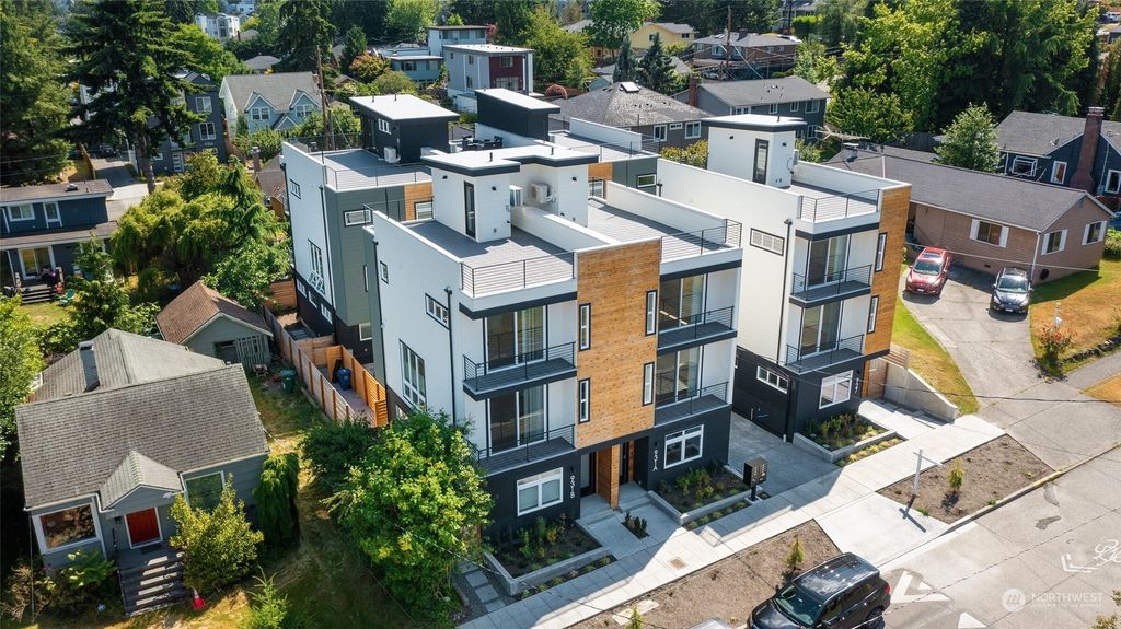 Photo of 929 N 92nd Street #A, Seattle, WA 98103 (MLS # 2328126)