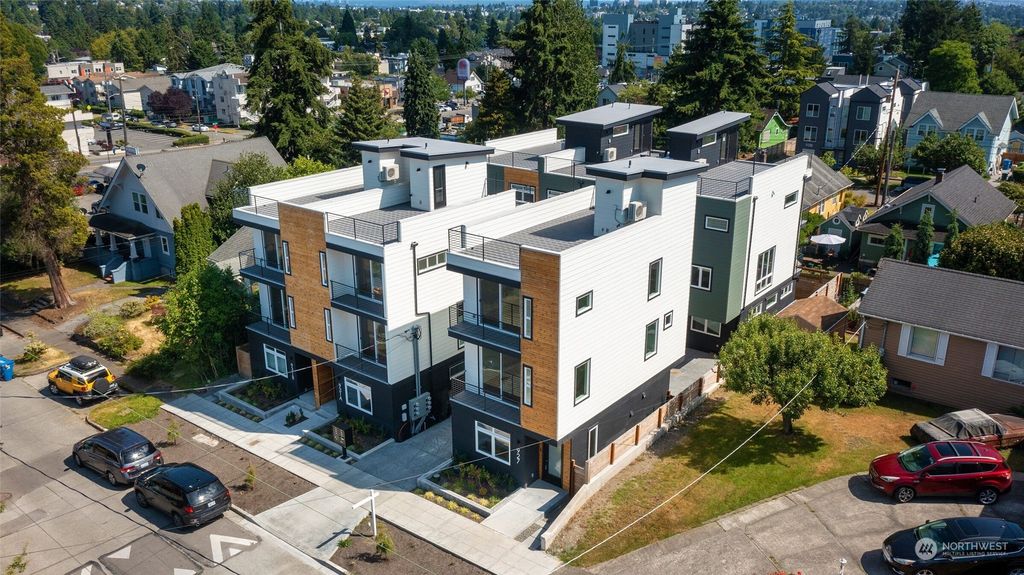 Photo of 929 N 92nd Street #A, Seattle, WA 98103 (MLS # 2328126)