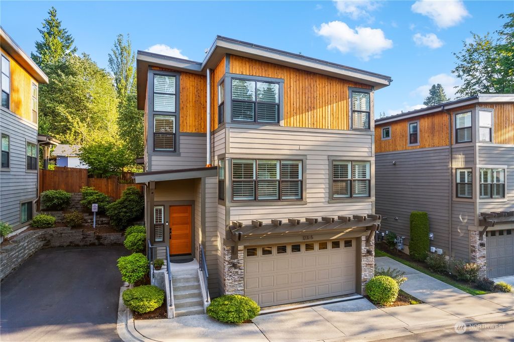 Photo of 12305 NE 84th Lane, Kirkland, WA 98033 (MLS # 2276482)