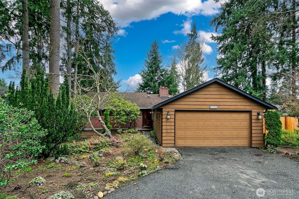 Photo of 9325 217th Place SW, Edmonds, WA 98020 (MLS # 2493312)