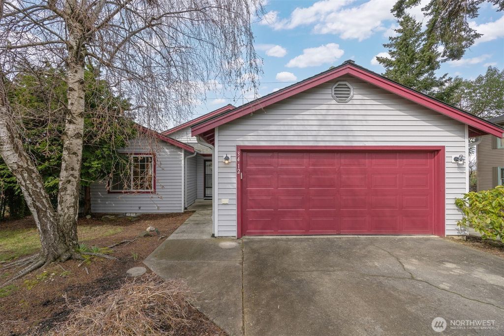 Photo of 3412 W 4th St St, Anacortes, WA 98221 (MLS # 2497321)
