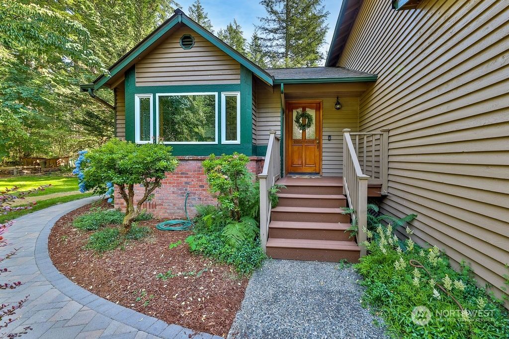 Photo of 46207 SE 131st Street, North Bend, WA 98045 (MLS # 2267392)