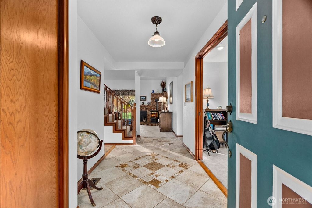 Photo of 7842 Diagonal Road SE, Olympia, WA 98501 (MLS # 2480282)