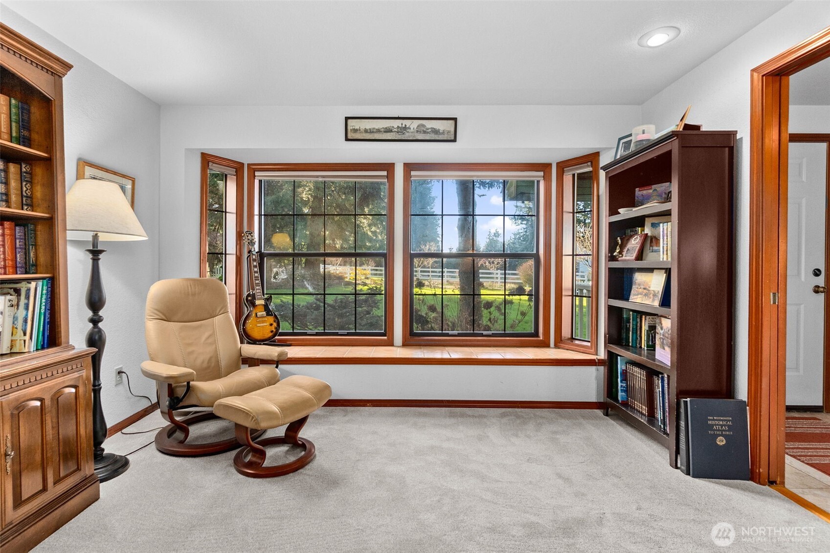 7842 Diagonal Road SE