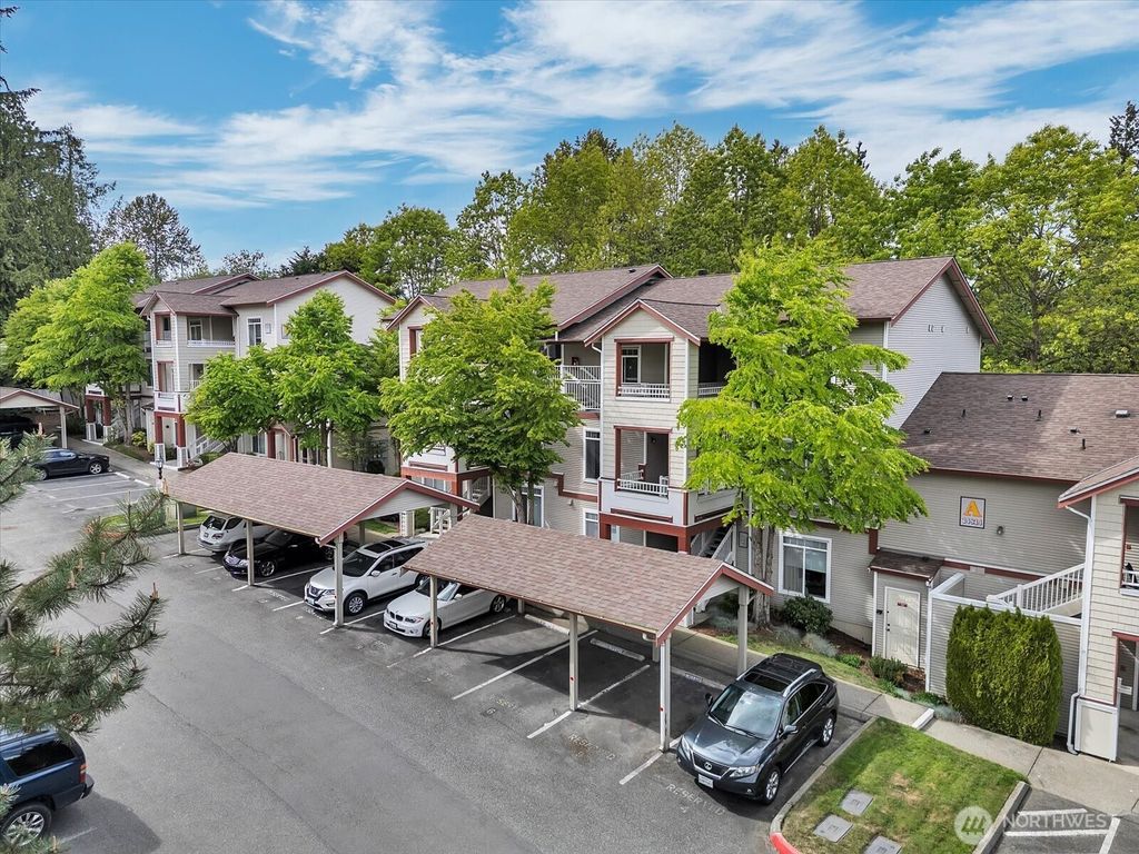 Photo of 14816 29th Avenue W #B303, Lynnwood, WA 98087 (MLS # 2435062)