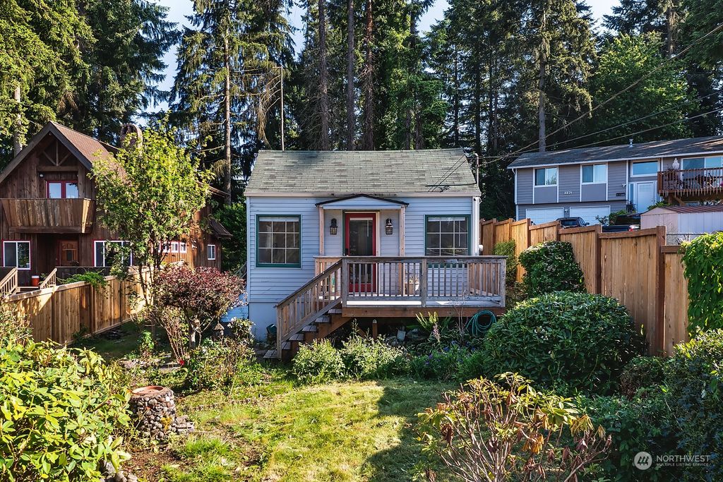 Photo of 2239 S 308th Street, Federal Way, WA 98003 (MLS # 2073389)