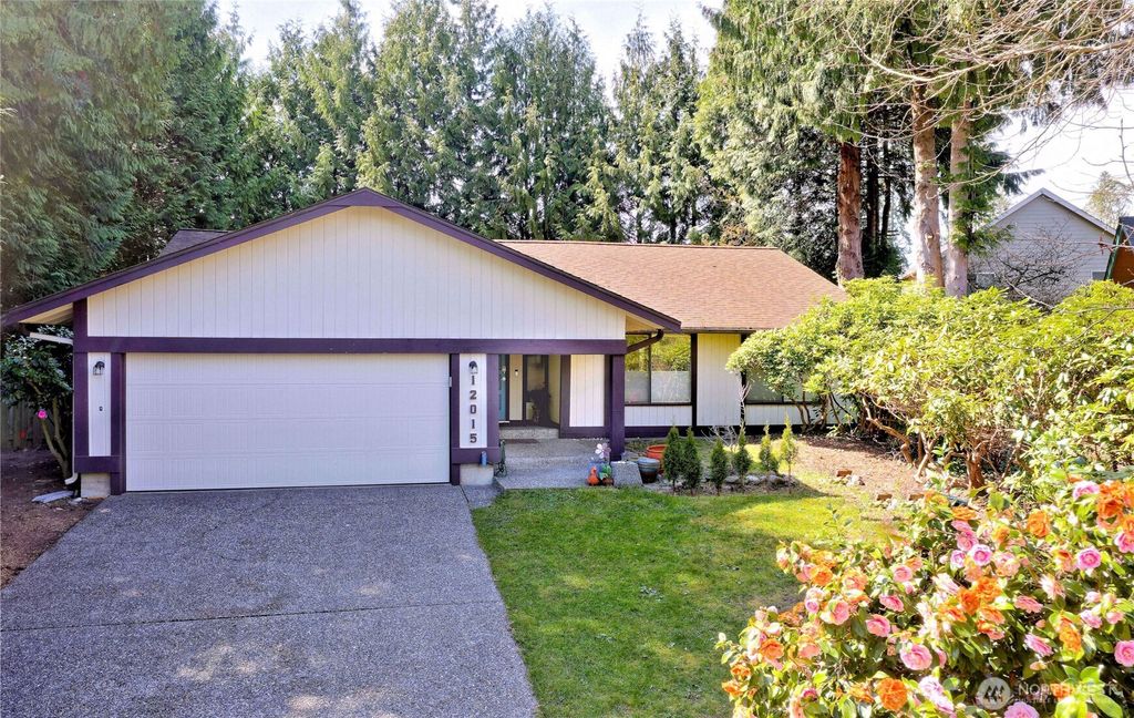 Photo of 12015 NE 161st St St, Bothell, WA 98011 (MLS # 2501774)