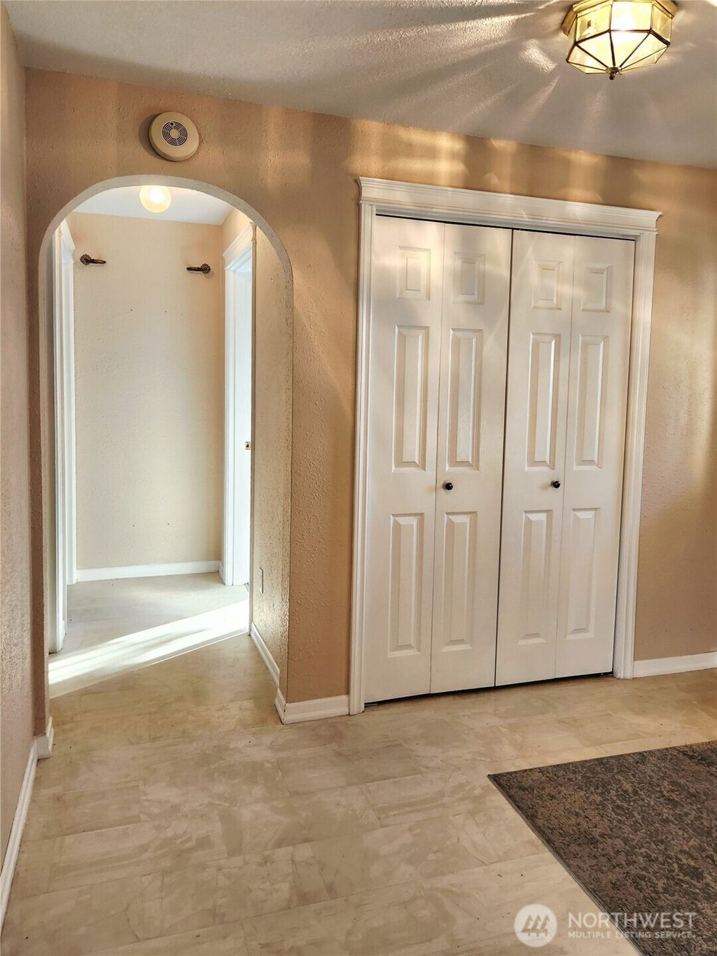 Photo of 114 NE Cedar Avenue, College Place, WA 99324 (MLS # 2489749)