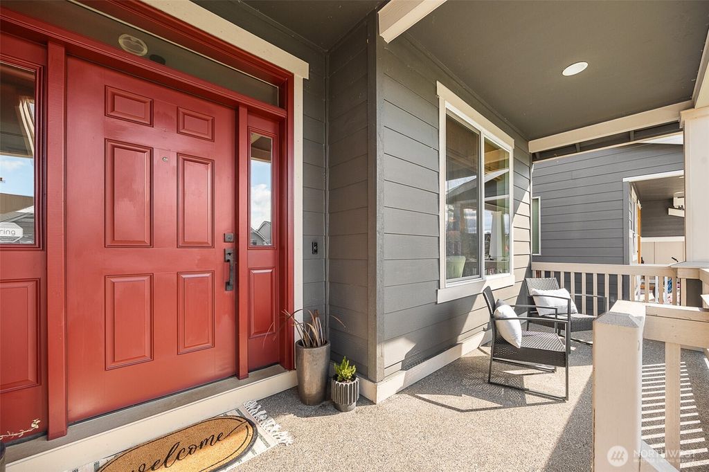 Photo of 807 77th Drive SE, Lake Stevens, WA 98258 (MLS # 2493402)