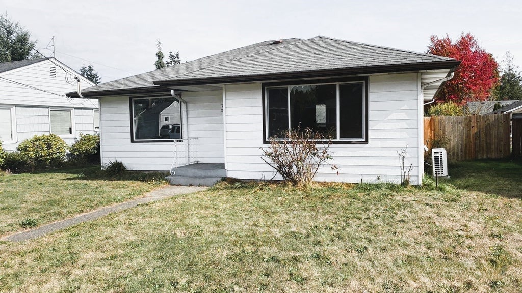Photo of 7225 S Bell Street, Tacoma, WA 98408 (MLS # 2590844)