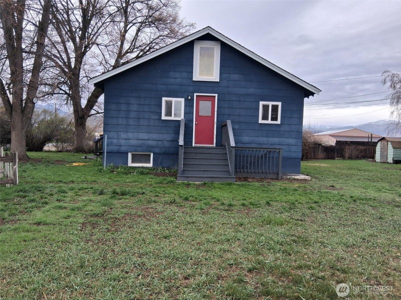 621 Juniper