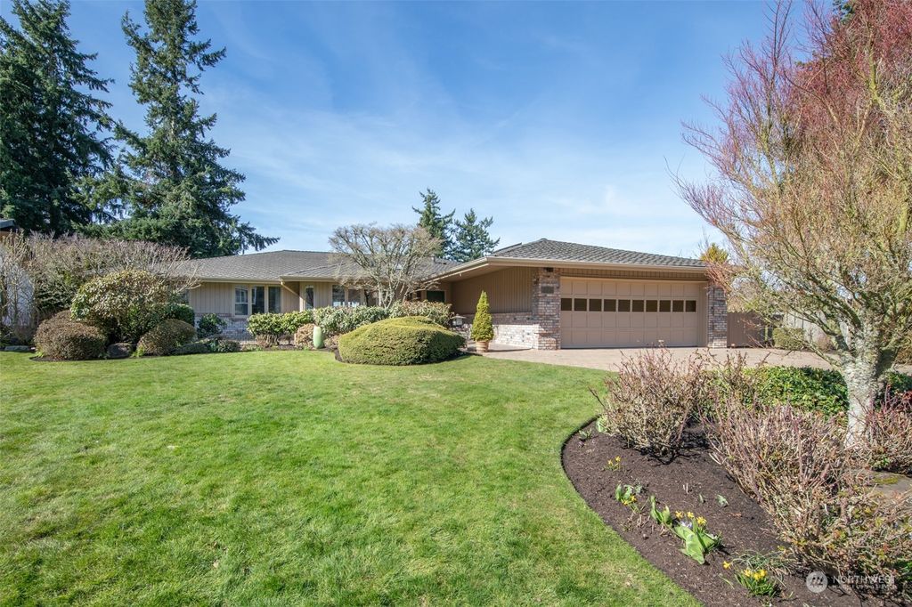 Photo of 9732 58th Place W, Mukilteo, WA 98275 (MLS # 2211483)