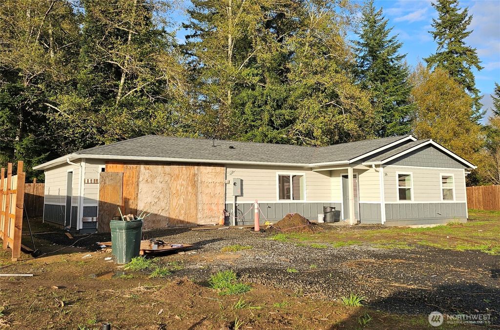 Photo of 16 Pebble Creek Court, Elma, WA 98541 (MLS # 2451132)