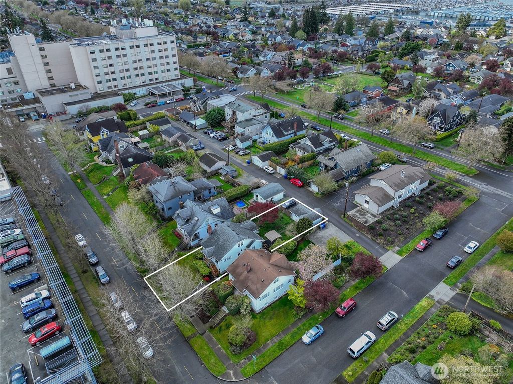 Photo of 1206 Wetmore Avenue, Everett, WA 98201 (MLS # 2508738)