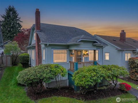 Photo of 1206 Wetmore Avenue, Everett, WA 98201 (MLS # 2508738)