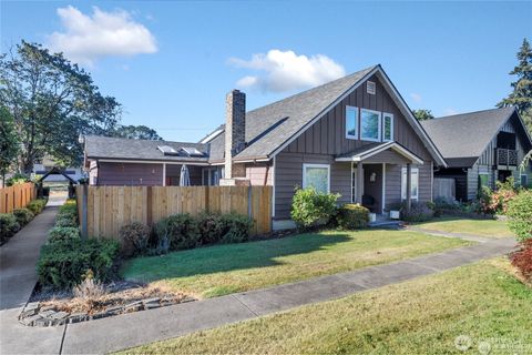 Photo of 6502 Avondale Road SW #4, Lakewood, WA 98499 (MLS # 2509538)
