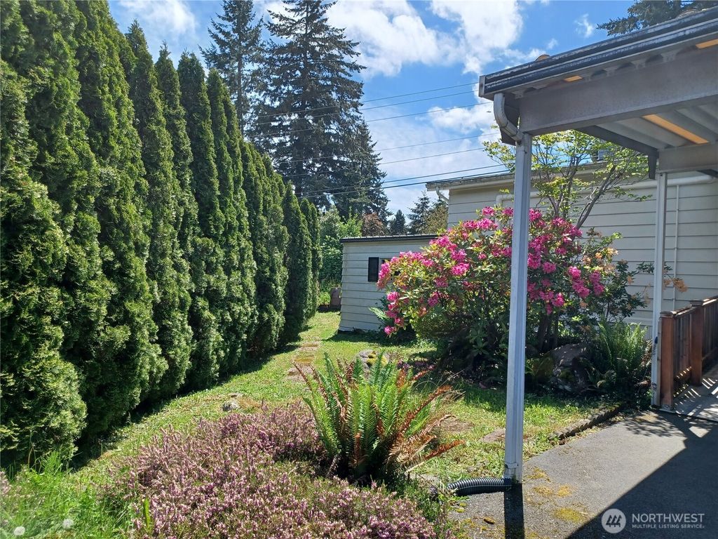 Photo of 815 124th Street SW #17, Everett, WA 98204 (MLS # 2378651)