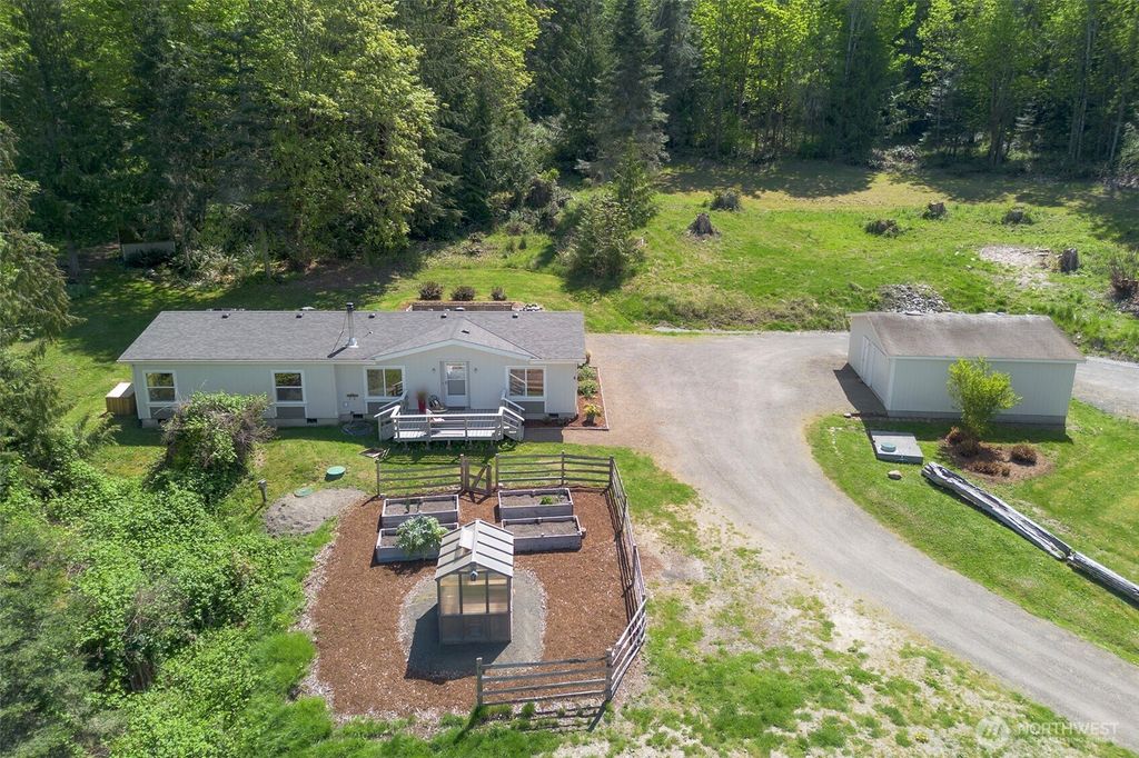 Photo of 165 Wildcat Road, Port Angeles, WA 98363 (MLS # 2495902)