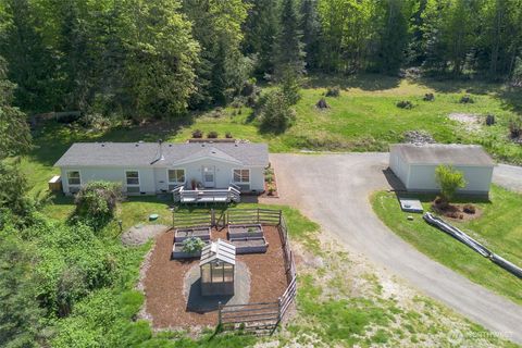 Photo of 165 Wildcat Road, Port Angeles, WA 98363 (MLS # 2495902)