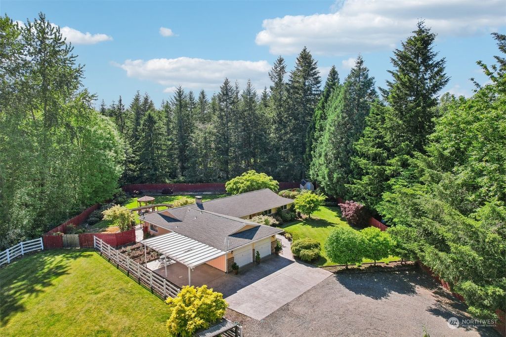 Photo of 30629 224th Avenue SE, Black Diamond, WA 98010 (MLS # 2230733)