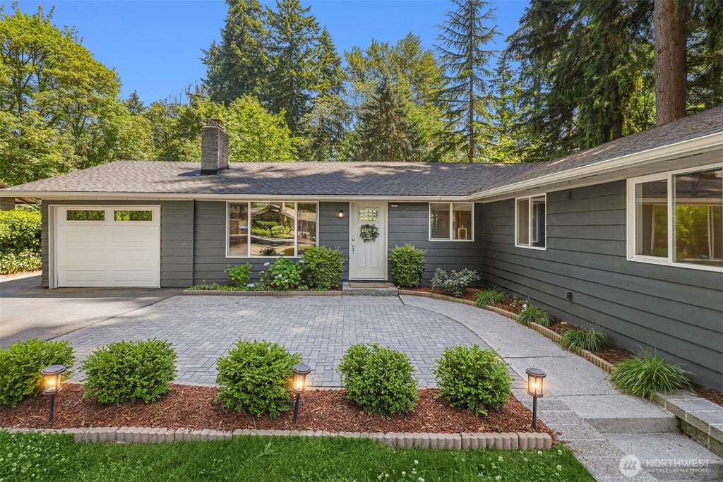 Photo of 14320 177th Avenue SE, Renton, WA 98059 (MLS # 2545821)