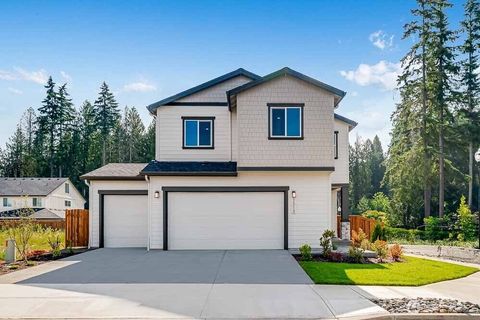 Photo of 3313 SE 12TH Avenue, Battle Ground, WA 98604 (MLS # 2311103)