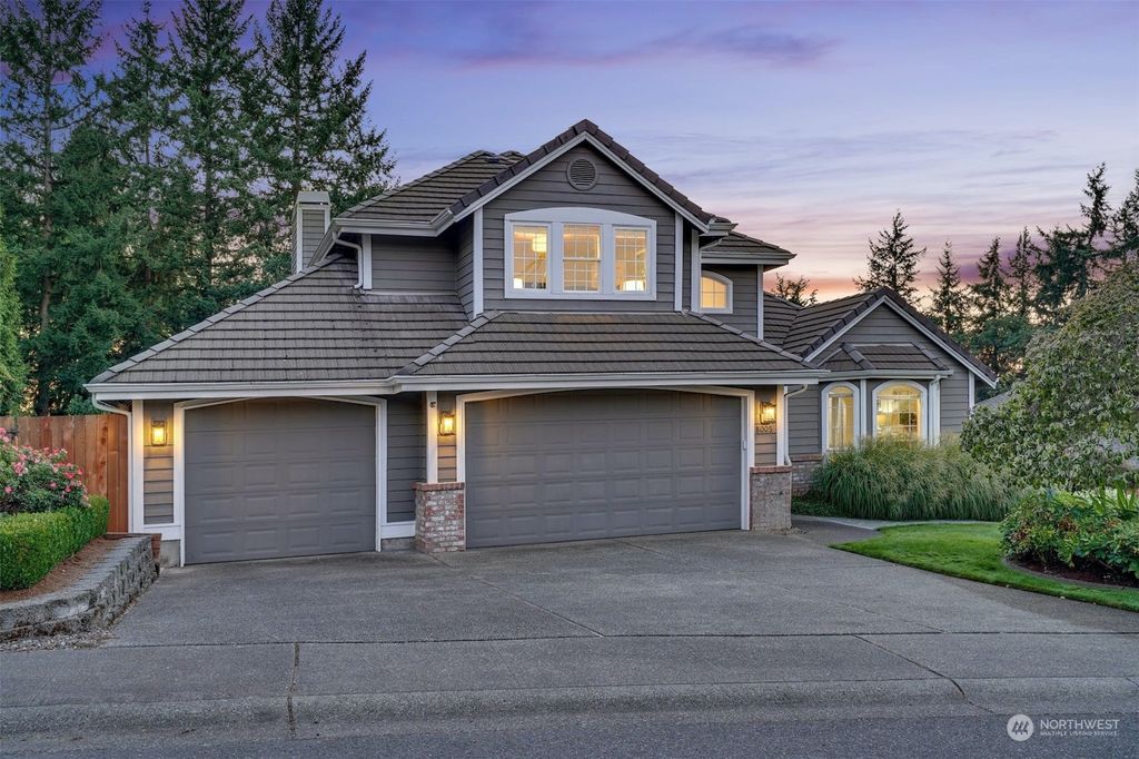 Photo of 8005 122nd Avenue SE, Newcastle, WA 98056 (MLS # 2154138)