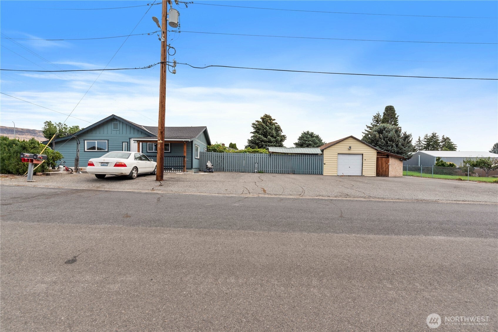 7 S Roland Avenue